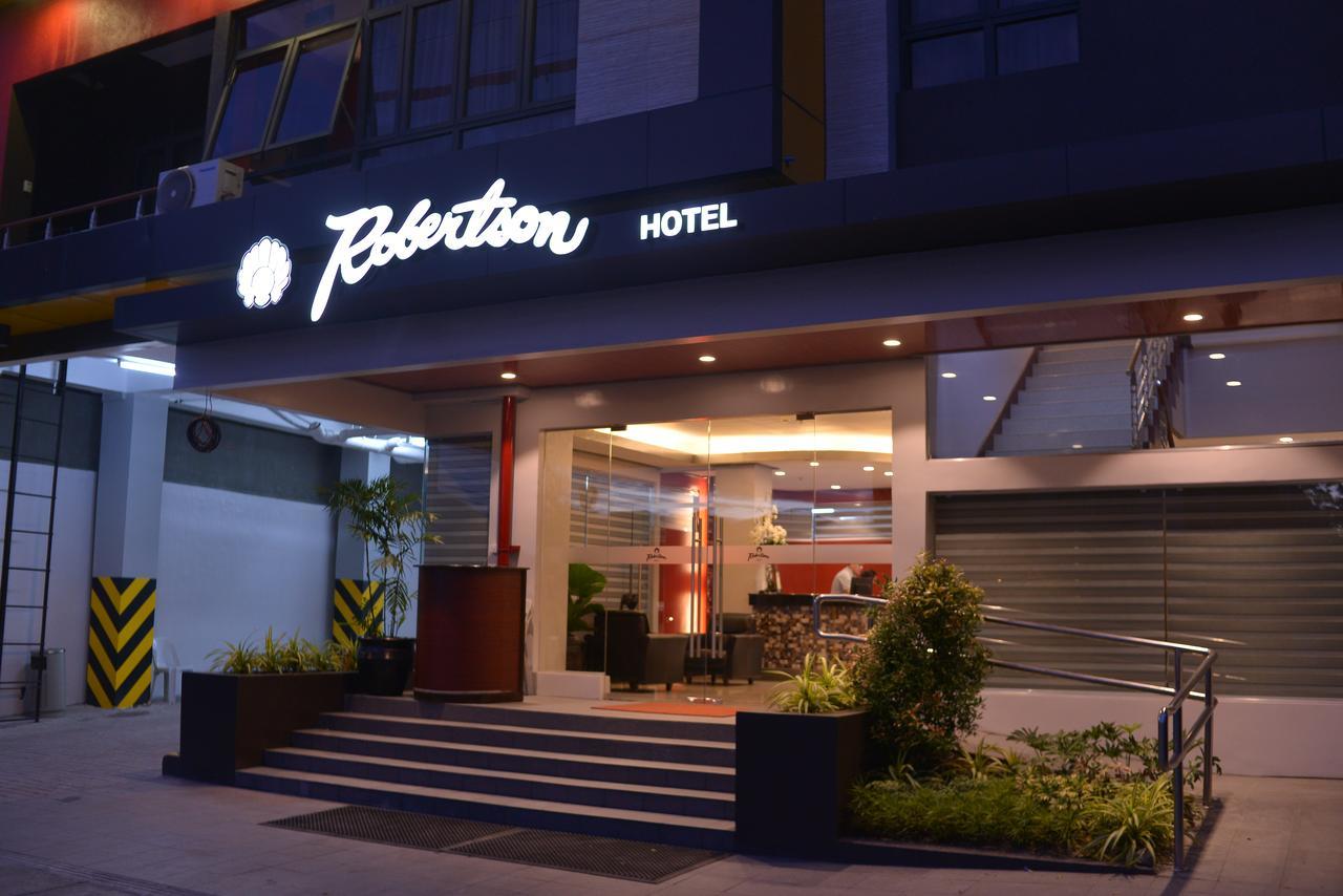 Robertson Hotel Naga  Exterior foto